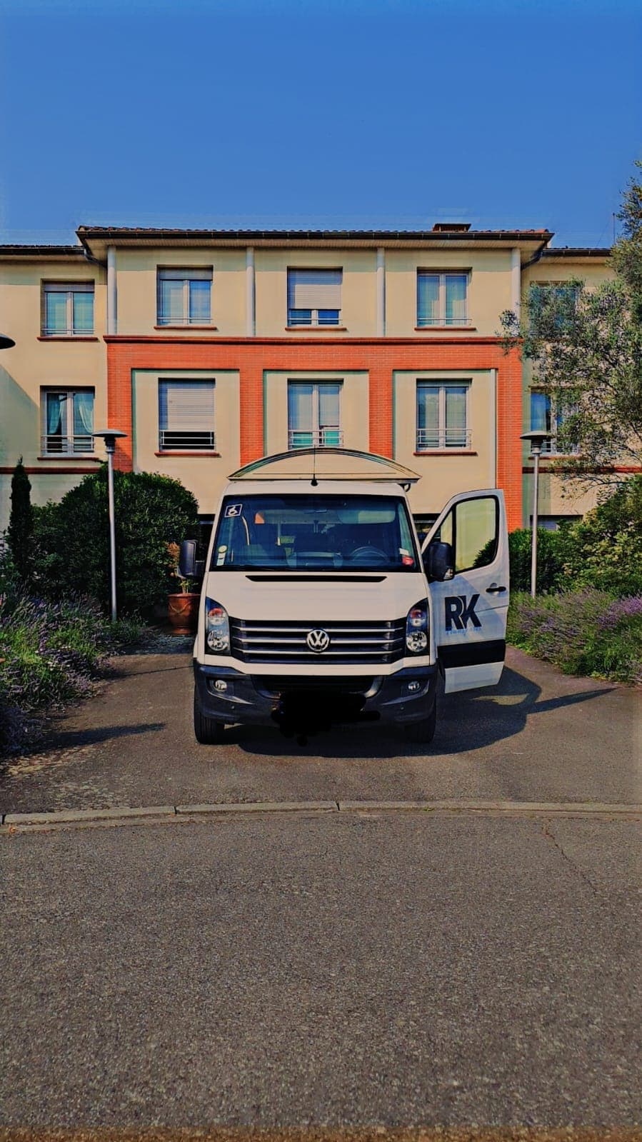 Van Volkswagen Road'n'Kool adapté au transport de personnes à mobilité réduite